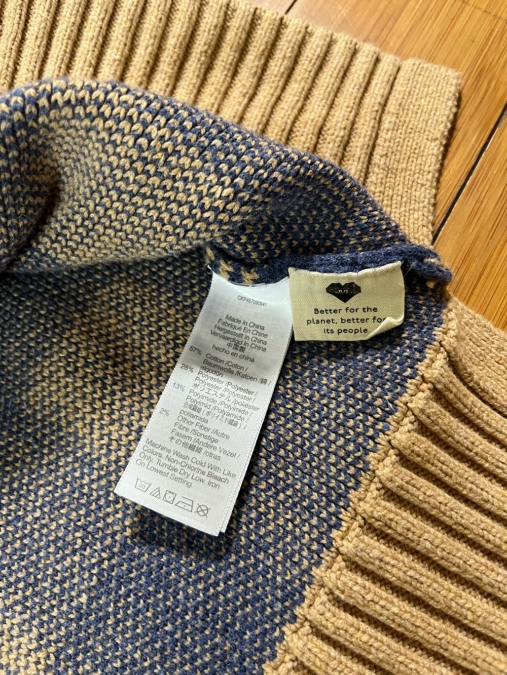Madewell Bayberry Button-Front Cardigan in Navy & Tan Buffalo Check Cabincore - Picture 11 of 13